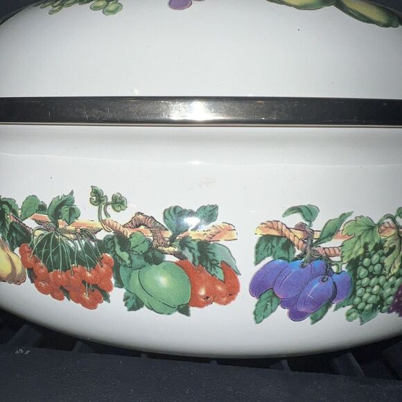 Tabletops Unlimited Vitroceramic cookware 3 Qt Enamel Stock Pot Dutch Oven Fruit - Picture 2 of 12